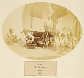 Tintori, Mahomedani, Delhi, da The People of India, di J. Forbes Watson, pubblicato 1868 (albumen print)